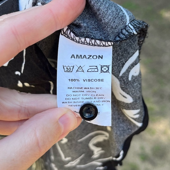 Big Dart Faces Blouse - Picture 7 of 11